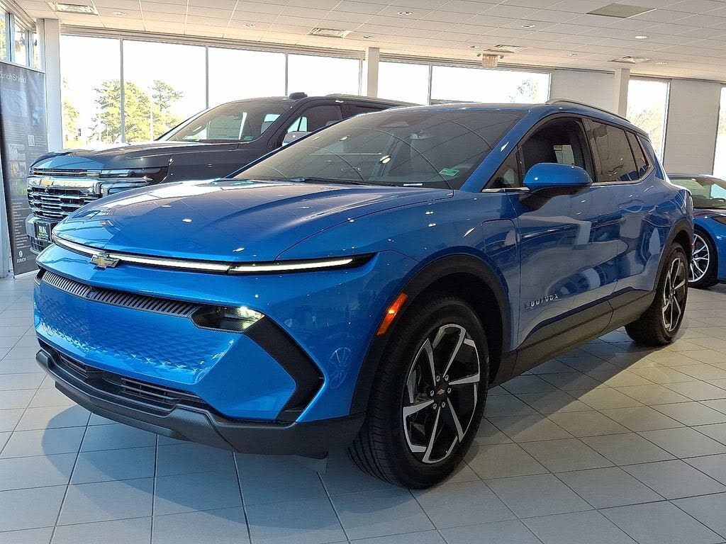 2026 Chevrolet Equinox EV LT 2