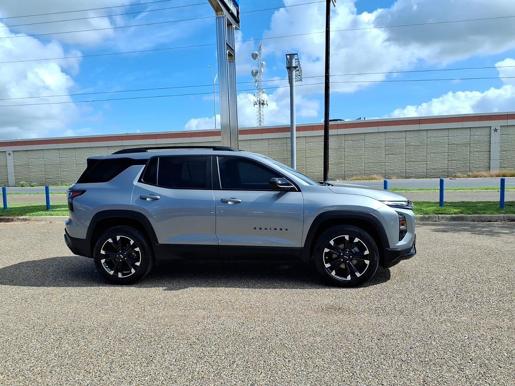 2025 Chevrolet Equinox RS