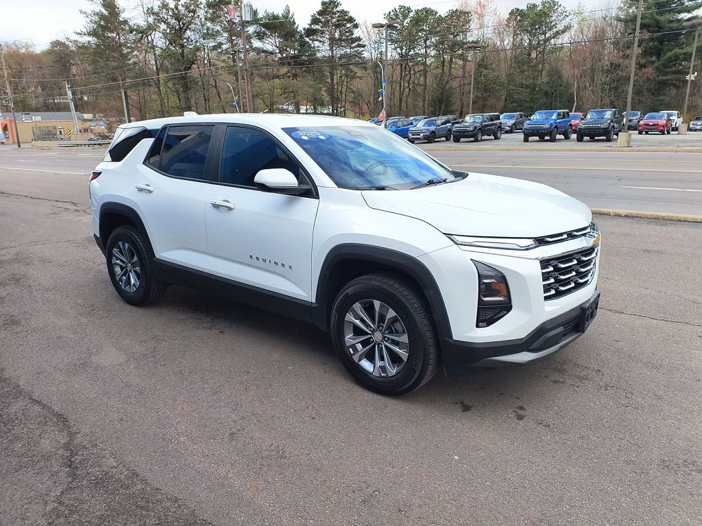 2025 Chevrolet Equinox LT