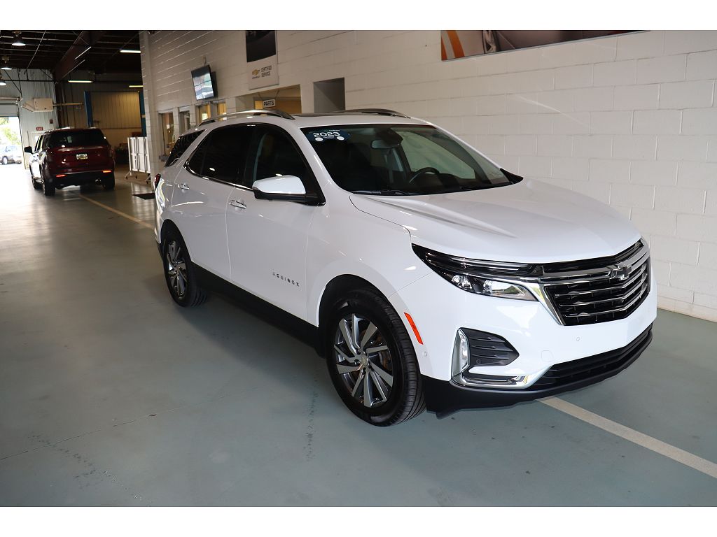 2023 Chevrolet Equinox Premier