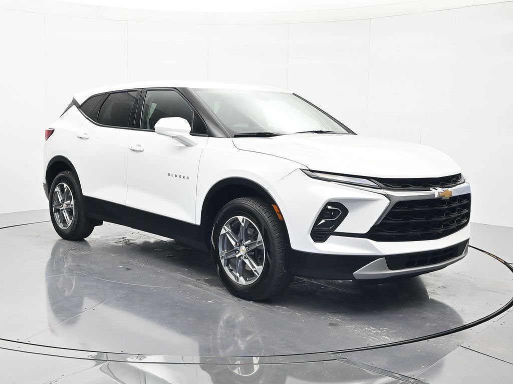 2025 Chevrolet Blazer 2LT