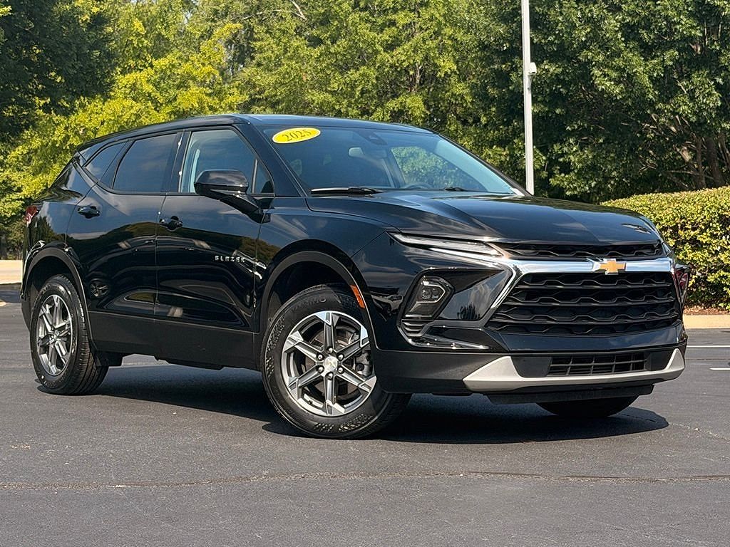2025 Chevrolet Blazer 2LT
