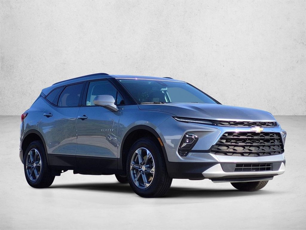 2024 Chevrolet Blazer 2LT