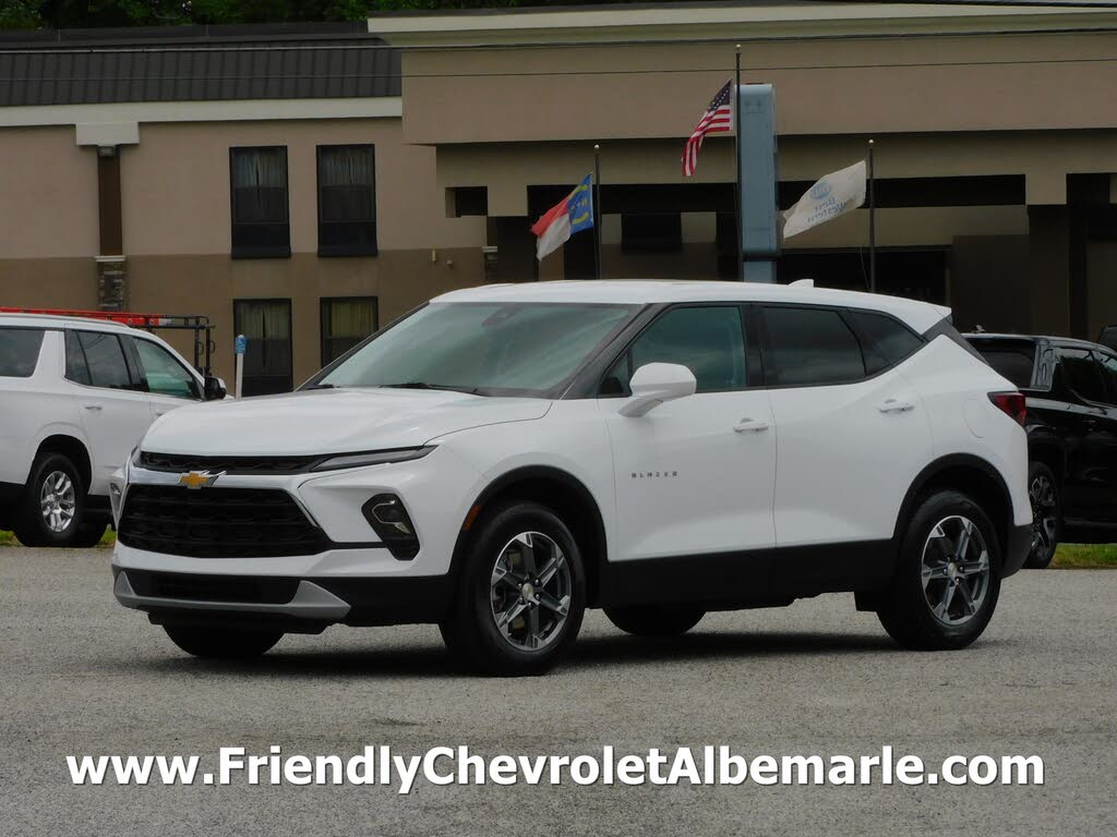 2025 Chevrolet Blazer 2LT