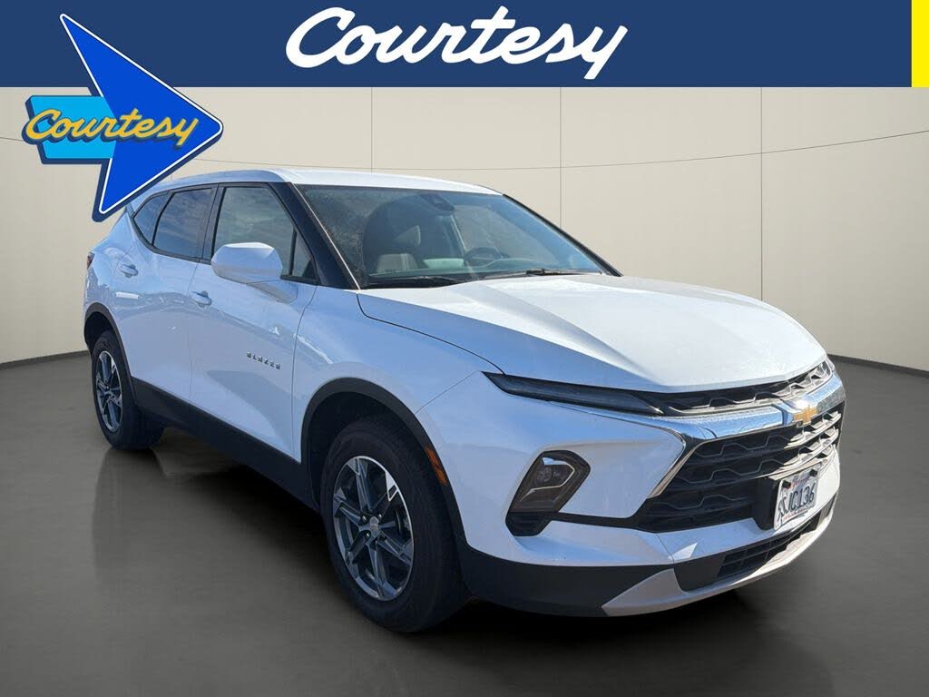 2025 Chevrolet Blazer 2LT