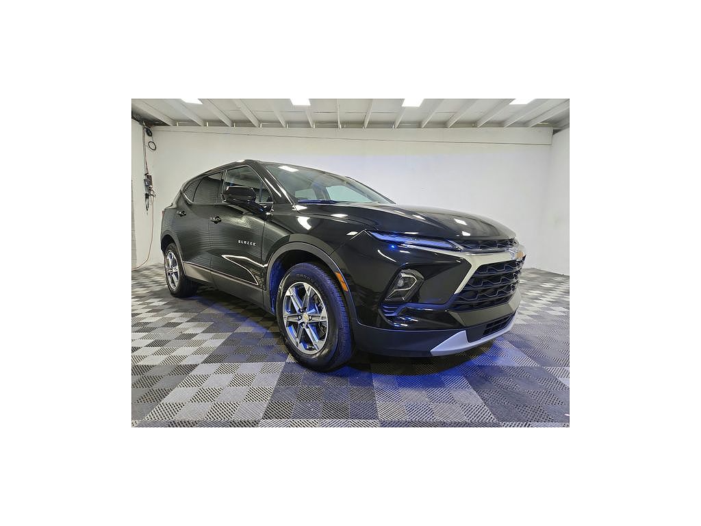 2025 Chevrolet Blazer 2LT