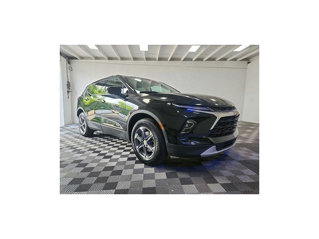 2025 Chevrolet Blazer 2LT