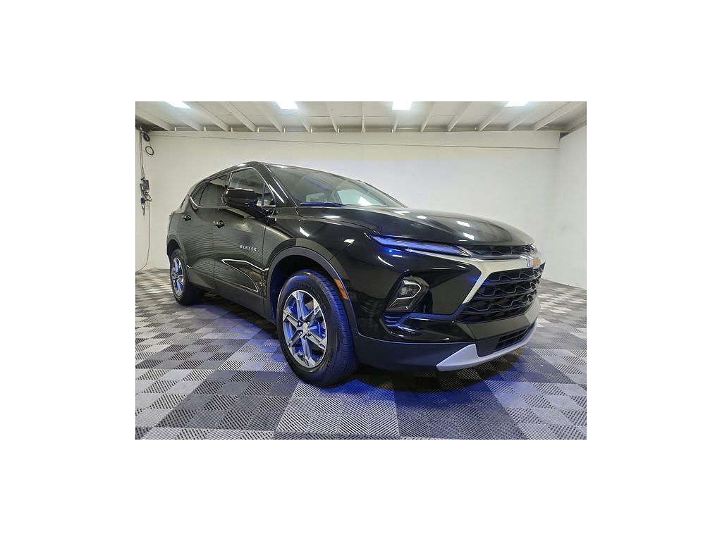 2025 Chevrolet Blazer 2LT