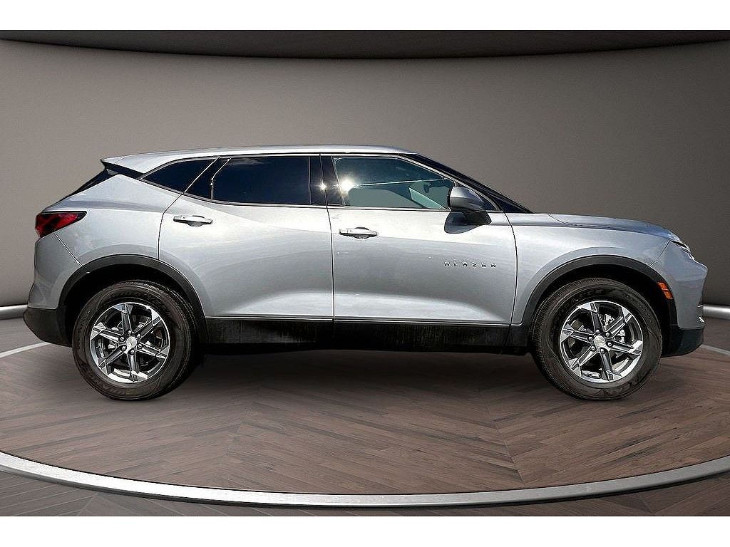 2025 Chevrolet Blazer 2LT