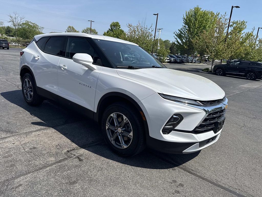 2023 Chevrolet Blazer 2LT