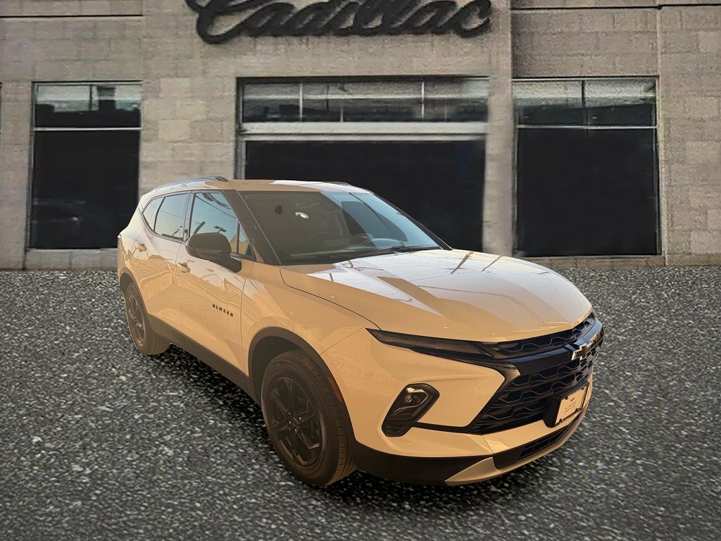 2023 Chevrolet Blazer 2LT