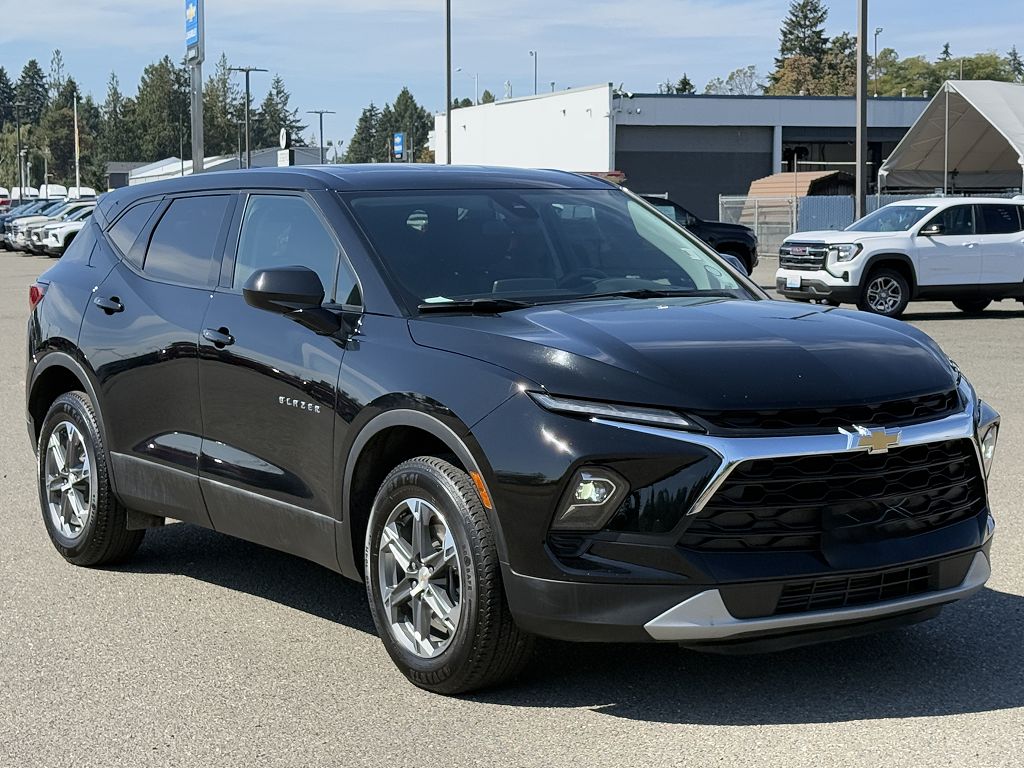 2025 Chevrolet Blazer 2LT