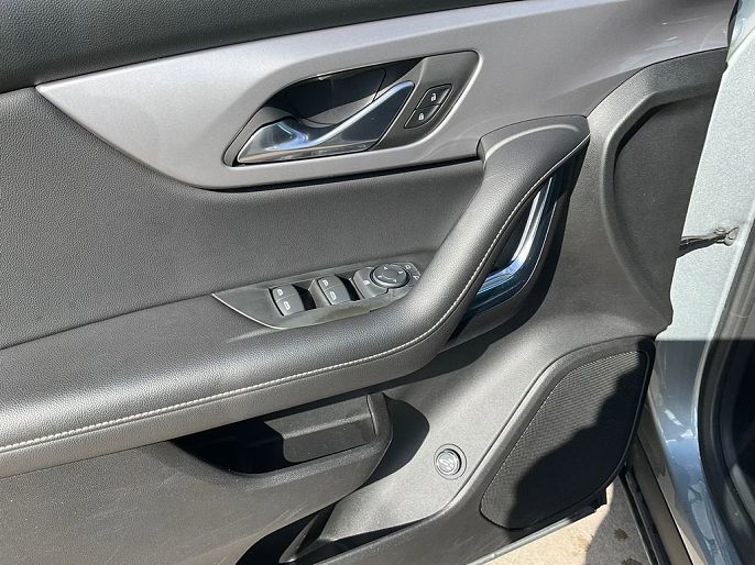 Chevrolet Blazer 3LT 2023 — миниатюра 20