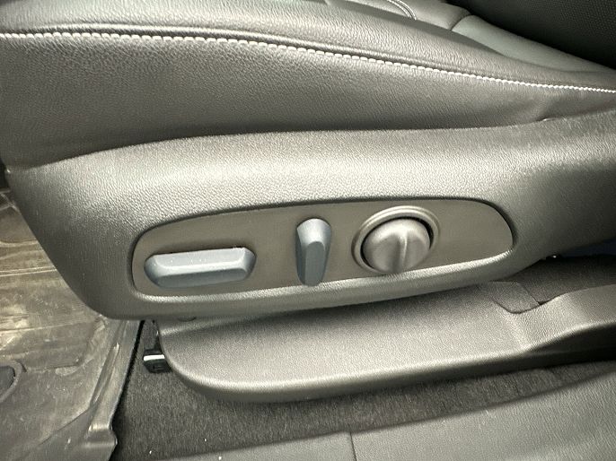 Chevrolet Blazer 3LT 2023 — миниатюра 13