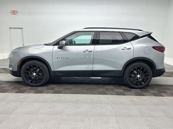 Chevrolet Blazer 3LT 2023 — миниатюра 2