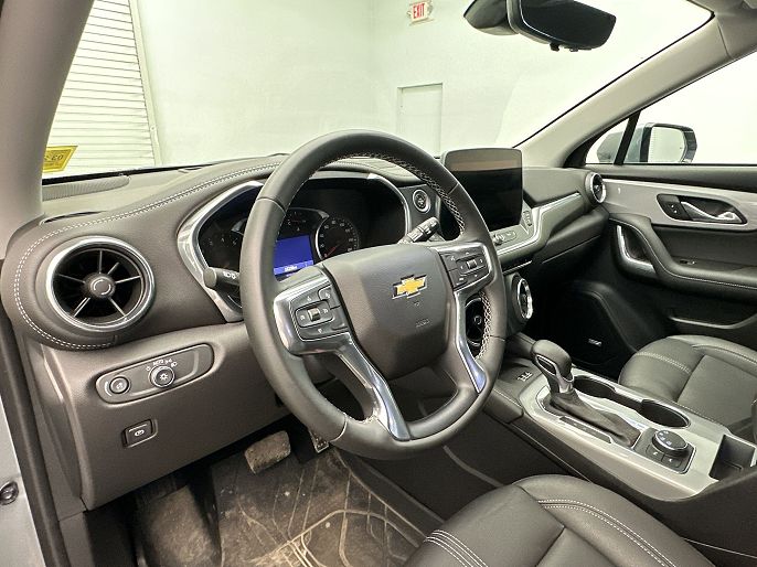 Chevrolet Blazer 3LT 2023 — миниатюра 4