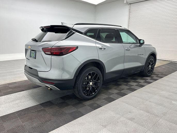 Chevrolet Blazer 3LT 2023 — миниатюра 9