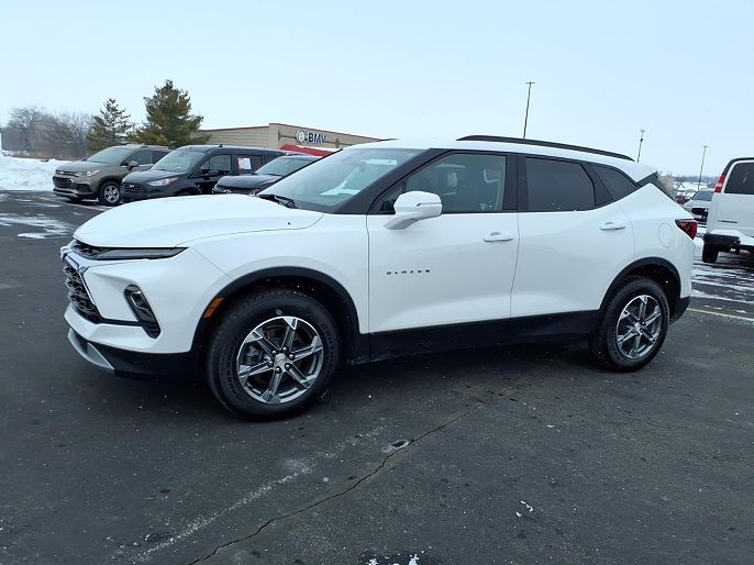 Chevrolet Blazer 3LT 2023 — миниатюра 2