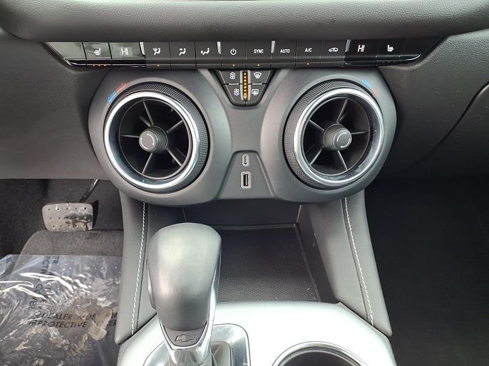 Chevrolet Blazer 3LT 2023 — миниатюра 20