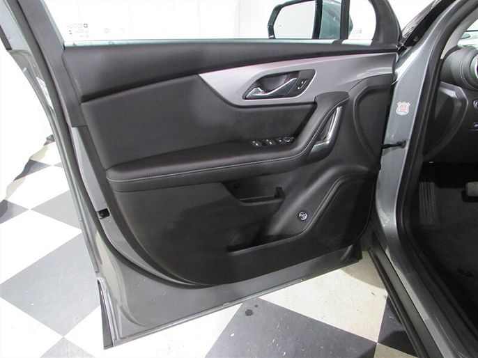 Chevrolet Blazer 3LT 2024 — миниатюра 10