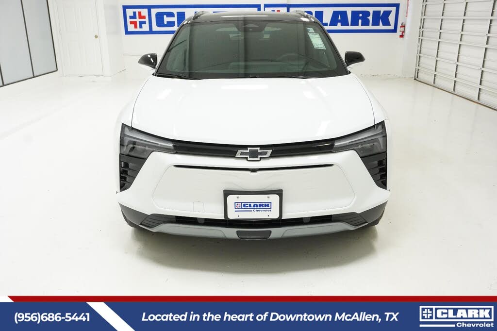 Chevrolet Blazer EV LT 2026 — миниатюра 2