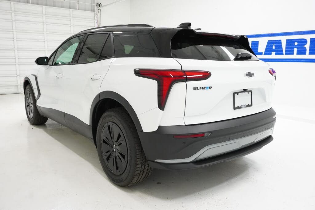 Chevrolet Blazer EV LT 2026 — миниатюра 9