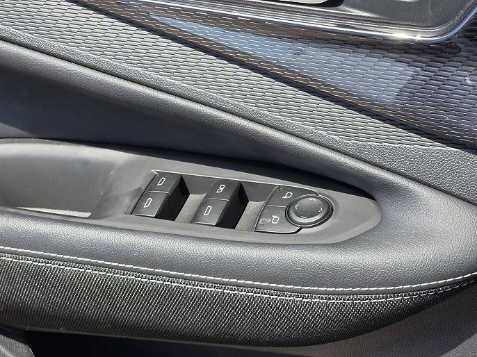 Chevrolet Blazer EV LT 2026 — миниатюра 17