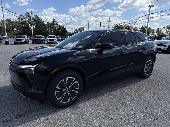 Chevrolet Blazer EV LT 2026 — миниатюра 2