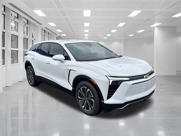 Chevrolet Blazer EV LT 2026 — миниатюра 3