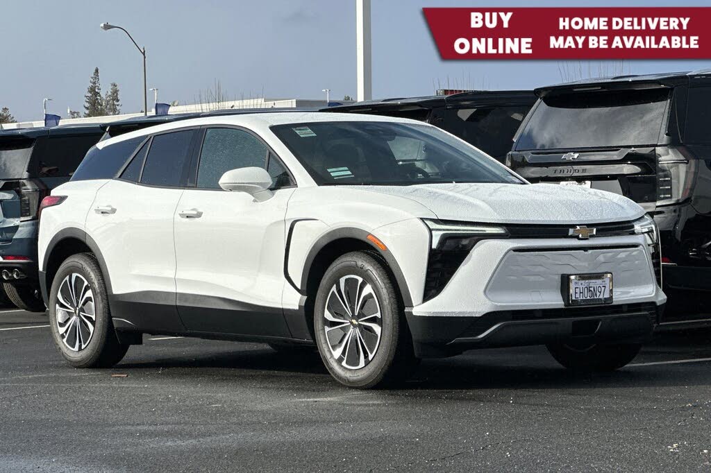 2026 Chevrolet Blazer EV photo 1