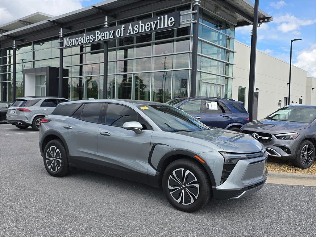 2025 Chevrolet Blazer EV LT