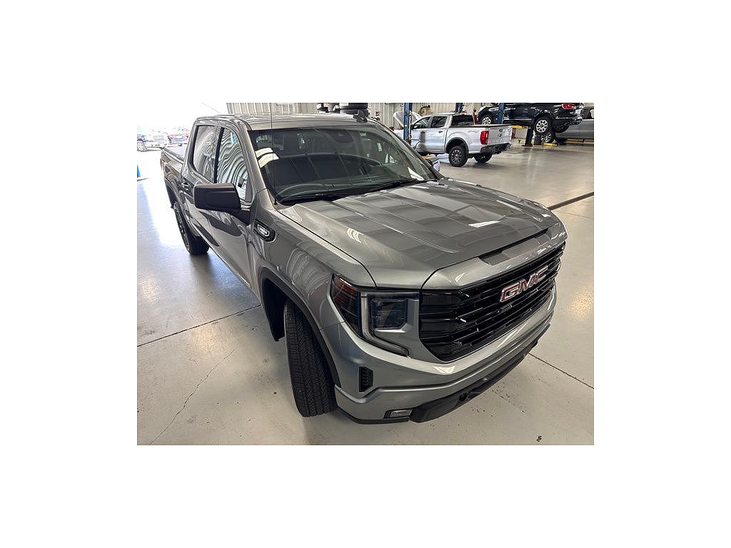 2025 GMC Sierra 1500 - Image 1