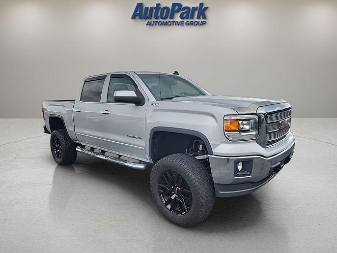 2015 SLE in Silver, 75,509 miles for sale in Bremen, IN