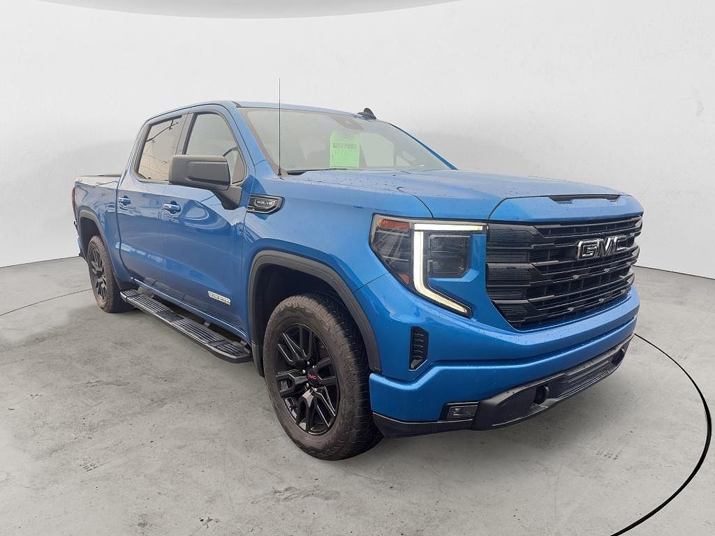 2022 GMC Sierra Elevation