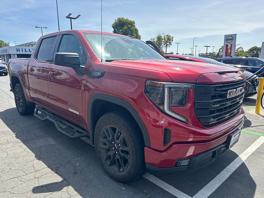 2024 GMC Sierra 1500 Elevation