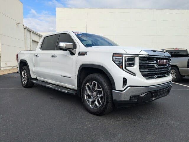 Vehicle Image 2 of 32 for 2023 GMC Sierra 1500