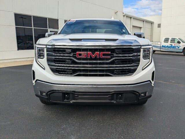 Vehicle Image 9 of 32 for 2023 GMC Sierra 1500