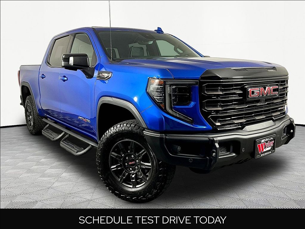 2024 GMC Sierra 1500 4WD Crew Cab 147 AT4X