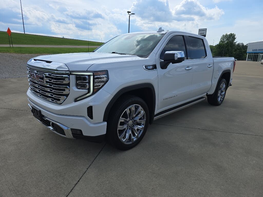2024 GMC Sierra 1500 Denali listing photo