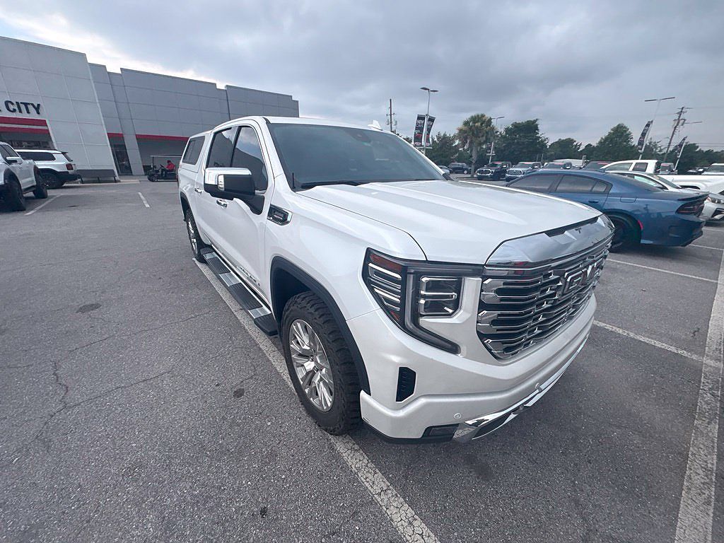2024 GMC Sierra Denali