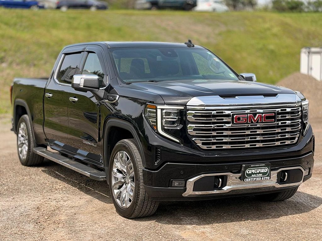 2023 GMC Sierra 1500 Denali Crew Cab Short Box 4WD