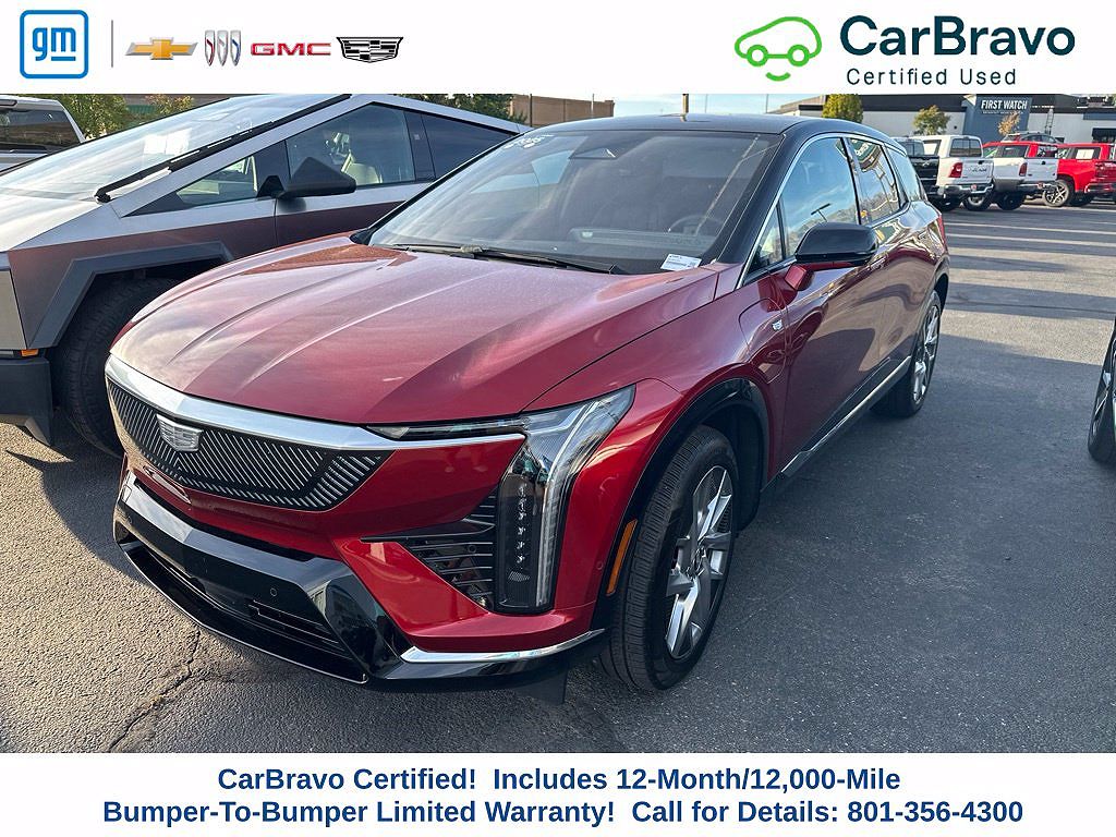 2025 Cadillac Optiq Luxury 1