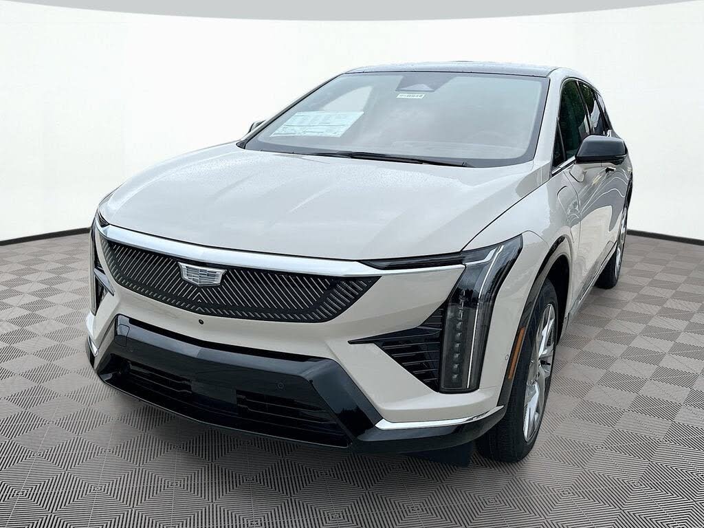 2027 Cadillac OPTIQ Premium Luxury