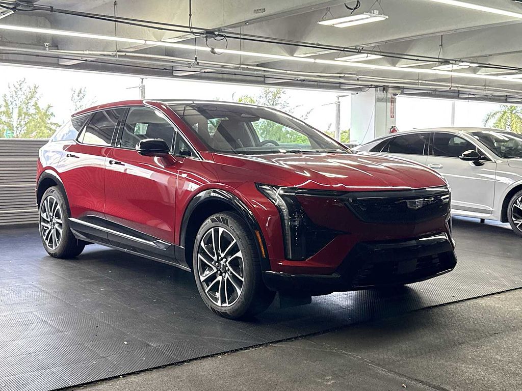 2025 Cadillac Optiq Sport 1