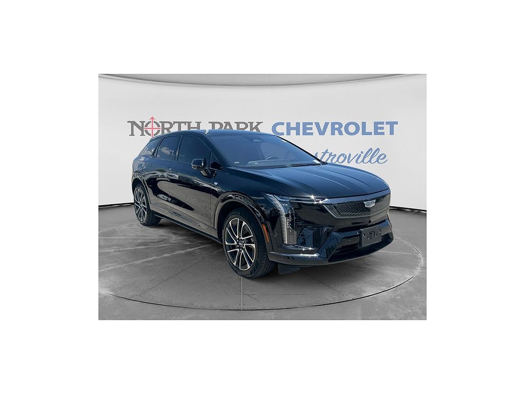 2025 Cadillac OPTIQ Sport 1