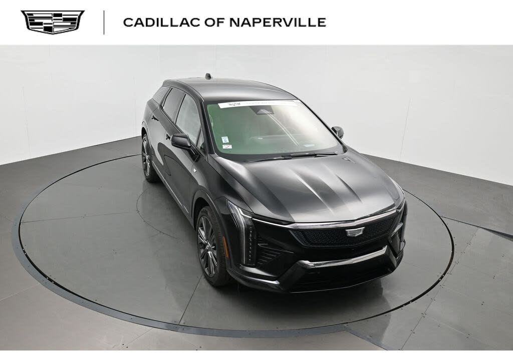2025 Cadillac OPTIQ Sport 2