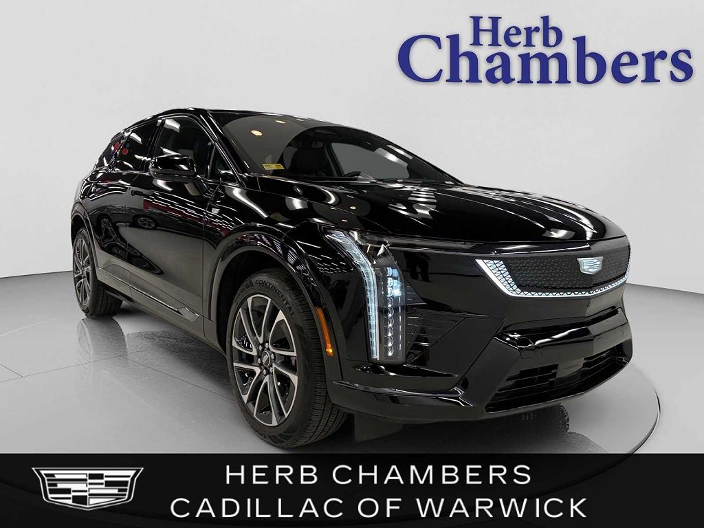 2025 CADILLAC OPTIQ Sport 2 AWD