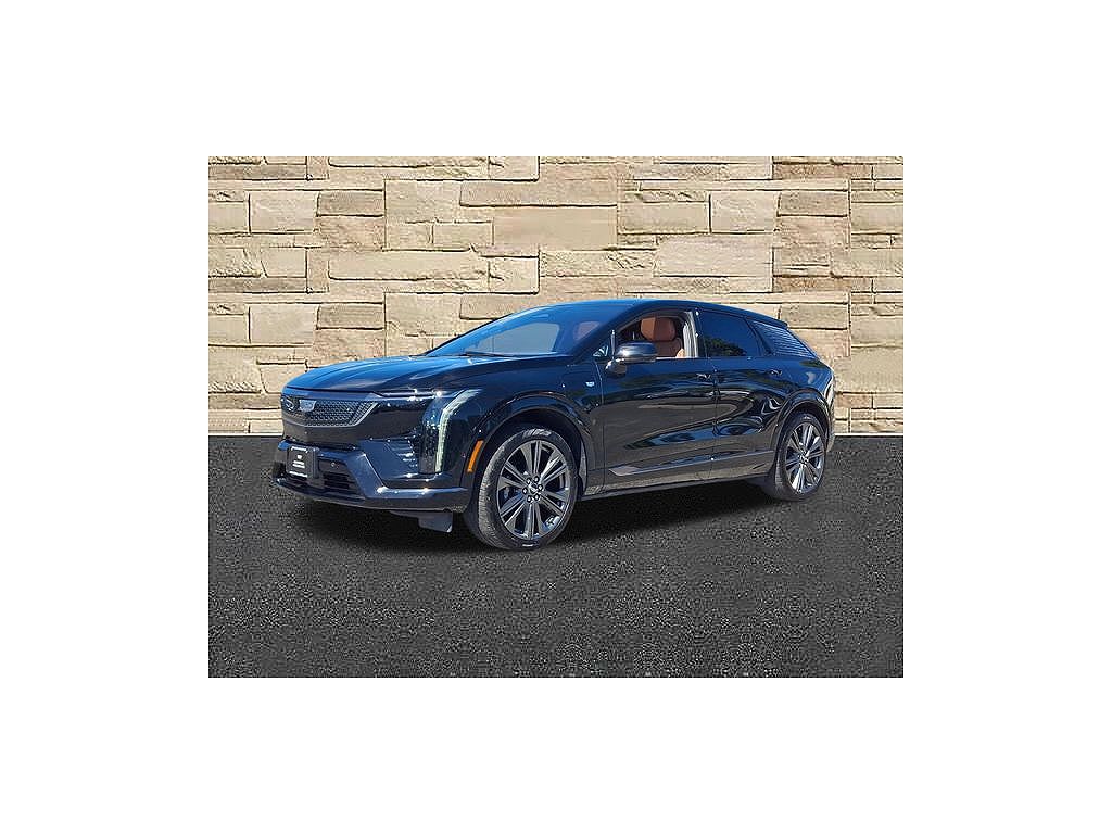 2025 Cadillac OPTIQ Sport 2
