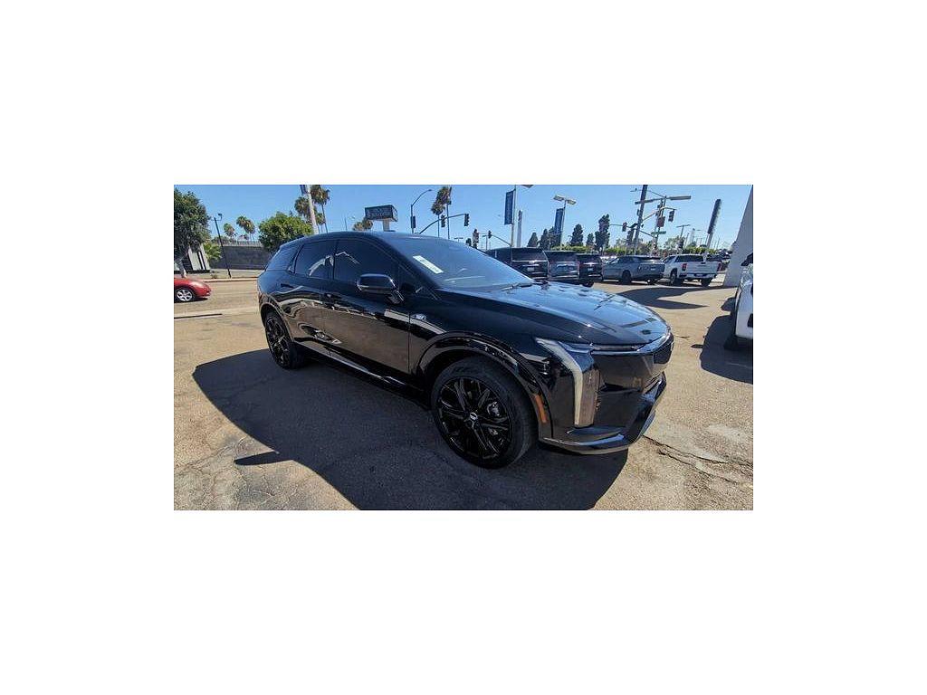2025 Cadillac Optiq Sport 2