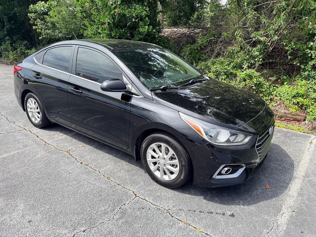 2020 Hyundai Accent SE